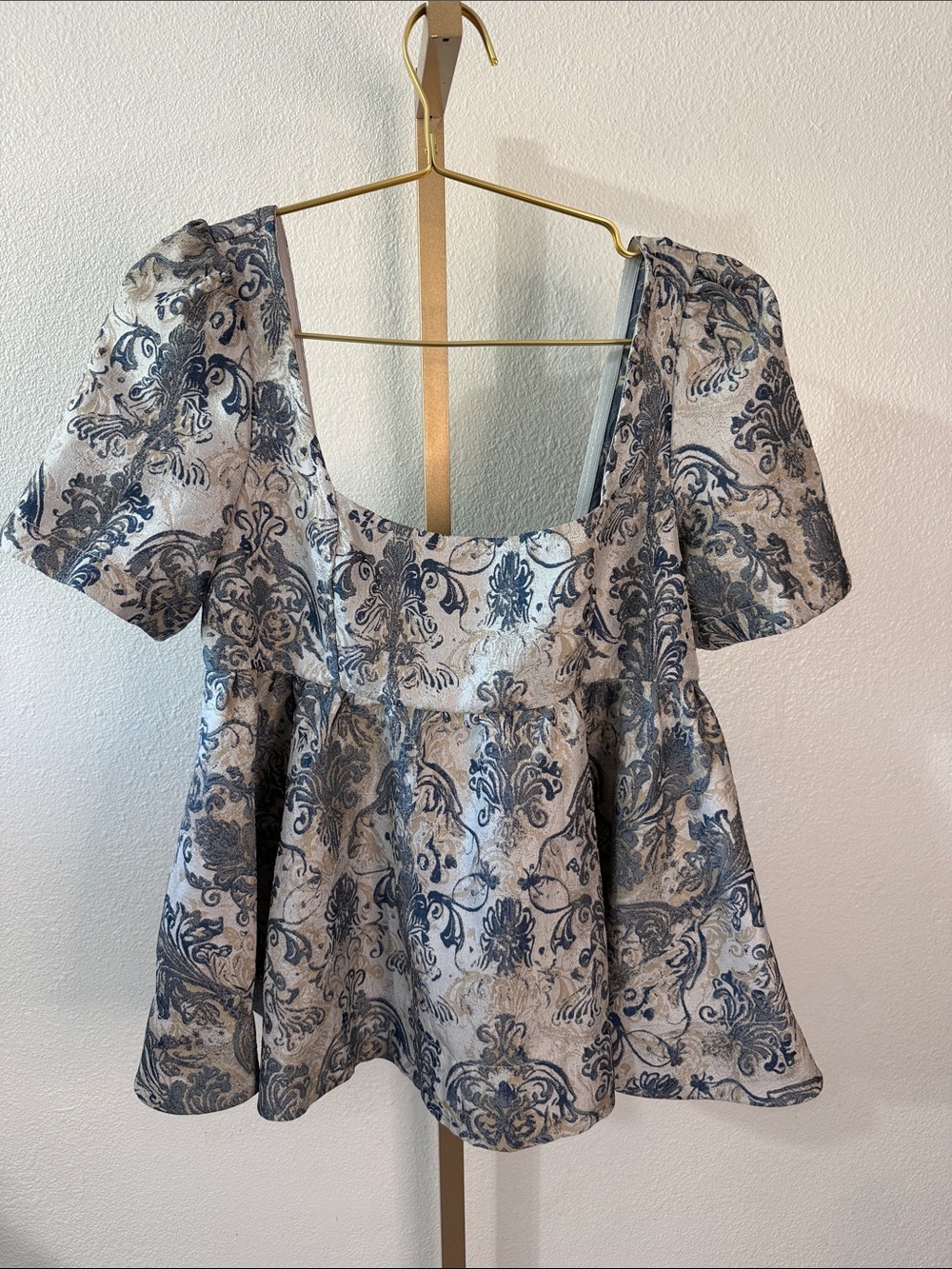 FREE PROPLE- Floral Damask Square-Neck Peplum Top - Blue/tan- Size Medium-NEW